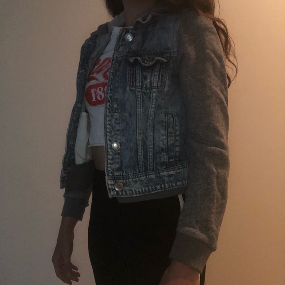 American Eagle Denim Jacket with Knit Sleeves - Picture 1 of 4